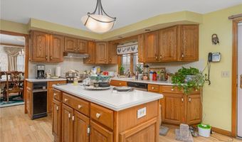 6 Lake Dr, North Providence, RI 02904
