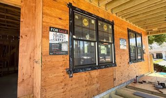 141 8TH St, Avalon, NJ 08202