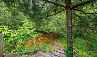 1875 New Hampshire Route 16, Albany, NH 03818