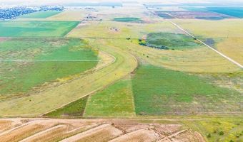 17616 N Private Road 2220, Abernathy, TX 79311