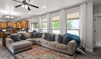 607 Nathan Ln, Chubbuck, ID 83202