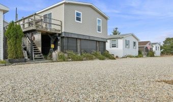 53 Crassen Blvd 31, Amagansett, NY 11930