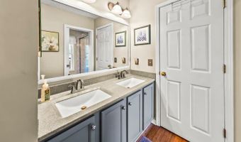 738 Dawson Creek Rd, Arapahoe, NC 28510