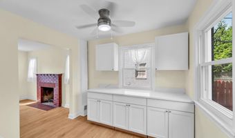 3201 12TH St S, Arlington, VA 22204