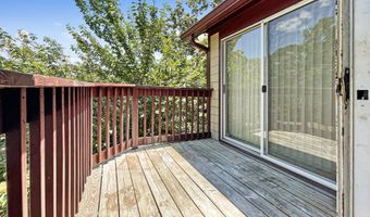 901 Wentworth Ct, Alpharetta, GA 30022