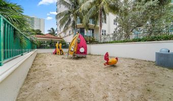 19900 E Country Club Dr 212, Aventura, FL 33180