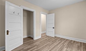 62 Fenner Ave, East Providence, RI 02915