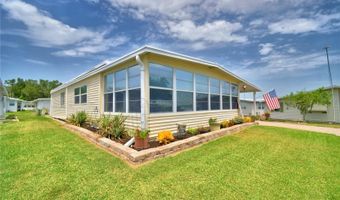 151 HOLIDAY Ln, Auburndale, FL 33823