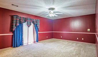 5042 Dummyline Rd, Batesville, MS 38606