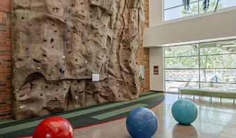 42424 N GAVILAN PEAK Pkwy 28102, Anthem, AZ 85086