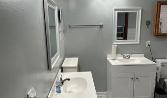1348 S US HWY 1, Alma, GA 31510
