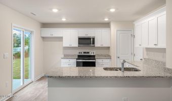3914 Pasture Ln, Ayden, NC 28513