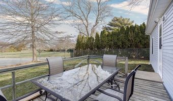 11 Granada Ter, Middletown, RI 02842