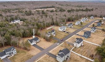 9 Cassidy Trl, Coventry, RI 02816
