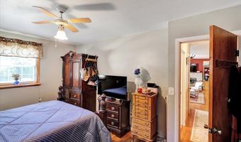 24 Venus Ave, Burlington, VT 05408