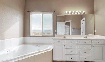 9801 Basha St NW, Albuquerque, NM 87114