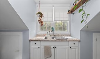 459 Lake St, Bristol, NH 03222