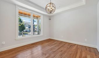 8905 HEMPSTEAD Ave, Bethesda, MD 20817