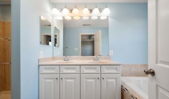 42183 SHORECREST Ter, Aldie, VA 20105