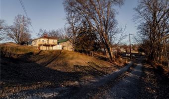 1520 S 7th St, Atchison, KS 66002