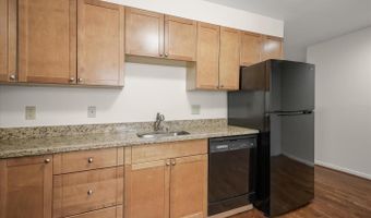 8908 BATTERY Pl #5, Bethesda, MD 20814