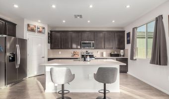 2695 E HOUSTON Ave, Apache Junction, AZ 85119