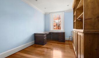 1007 N CALVERT St, Baltimore, MD 21202