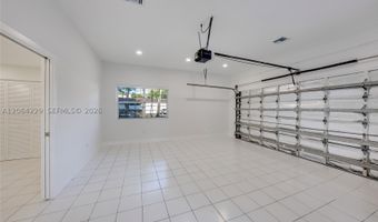 52 Camden Dr, Bal Harbour, FL 33154