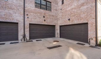 14985 Oak St, Addison, TX 75001