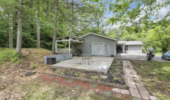 8175 Vore Ridge Rd, Athens, OH 45701