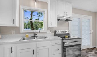1220 N Third St, Austin, IN 47102
