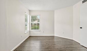 10401 BEACON RIDGE Dr 8-101, Bowie, MD 20721