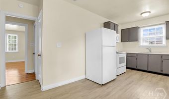 30 Goebel Ave, Savannah, GA 31404