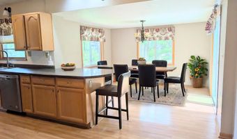 202 North Ln, Albert Lea, MN 56007