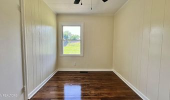 406 S Congress Pkwy, Athens, TN 37303