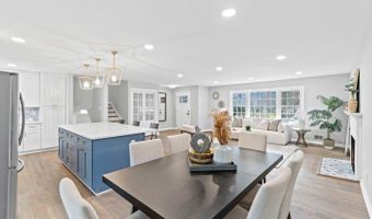 8404 CHERRY VALLEY Ln, Alexandria, VA 22309