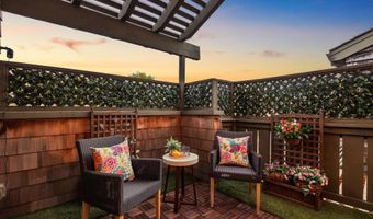 817 Harbor Rd, Alameda, CA 94502