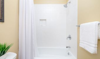 273 Northington Dr, Avon, CT 06001