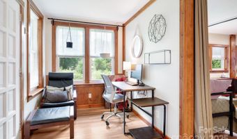 265 Dix Creek Chapel Rd, Asheville, NC 28806
