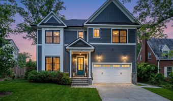 414 N MONROE St, Arlington, VA 22201