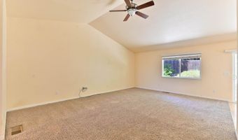 735 Live Oak Dr, Angels Camp, CA 95222