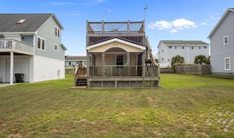 204 Winston Ave, Atlantic Beach, NC 28512