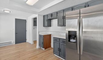 803 Eisenhower St, American Falls, ID 83211