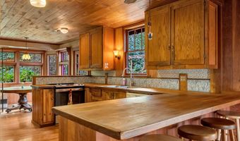 44072 Anderson Ln, Astoria, OR 97103