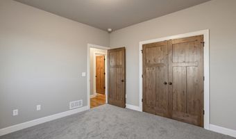 1862 GOLDEN LARK Trl, Cheyenne, WY 82009
