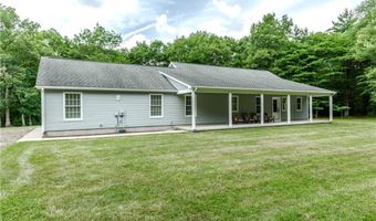167 Cranberry Ridge Rd, Glocester, RI 02857