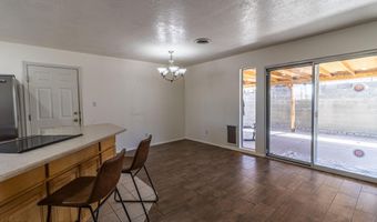 208 SWIRE HEIGHTS Dr, Aztec, NM 87410