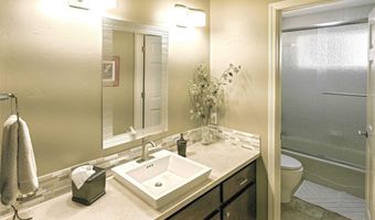 2057 W Washington St, Carson City, NV 89703