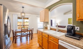 2002 S 60TH St, Springfield, OR 97478