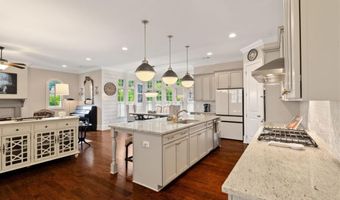 4224 Dogwood Bnd, Berkeley Lake, GA 30096